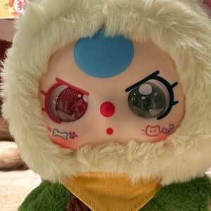 BABY THREE | Professional Dreamer Pear Gardener with Rare Eyes Pendant